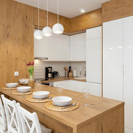 Jantar Apartamenty - Osiedle Bursztynowe II Kolobrzeg Exterior photo